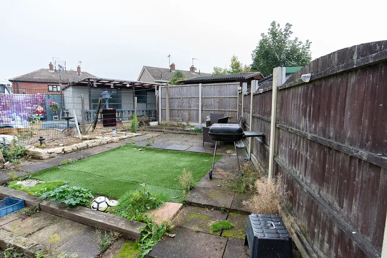 property photo 22 of 25