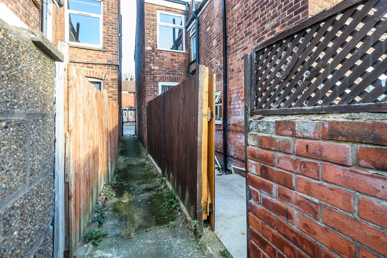 property photo 24 of 25