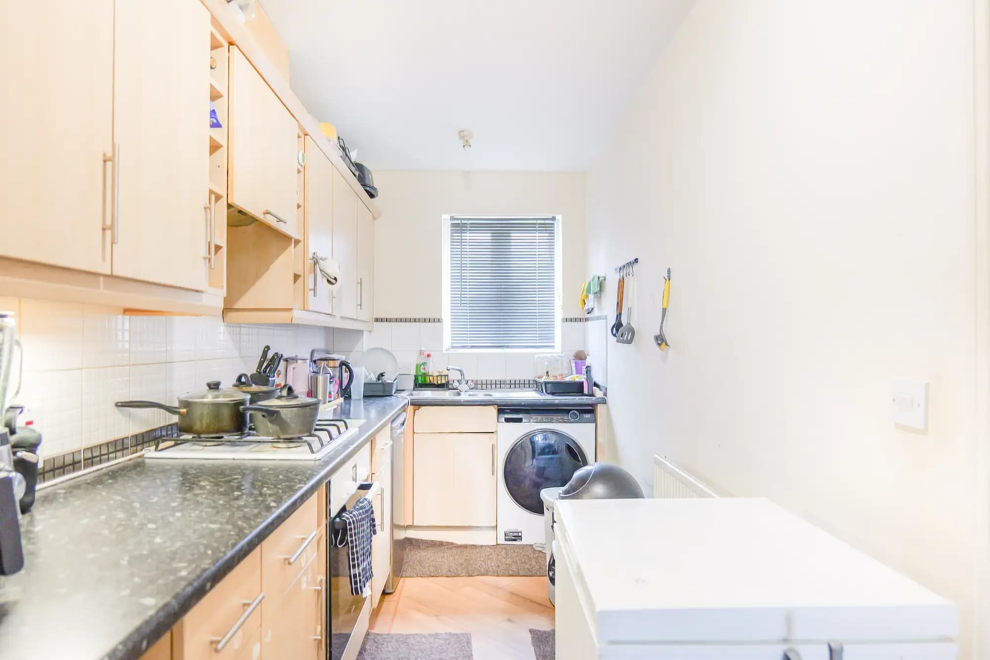 property photo 6 of 22