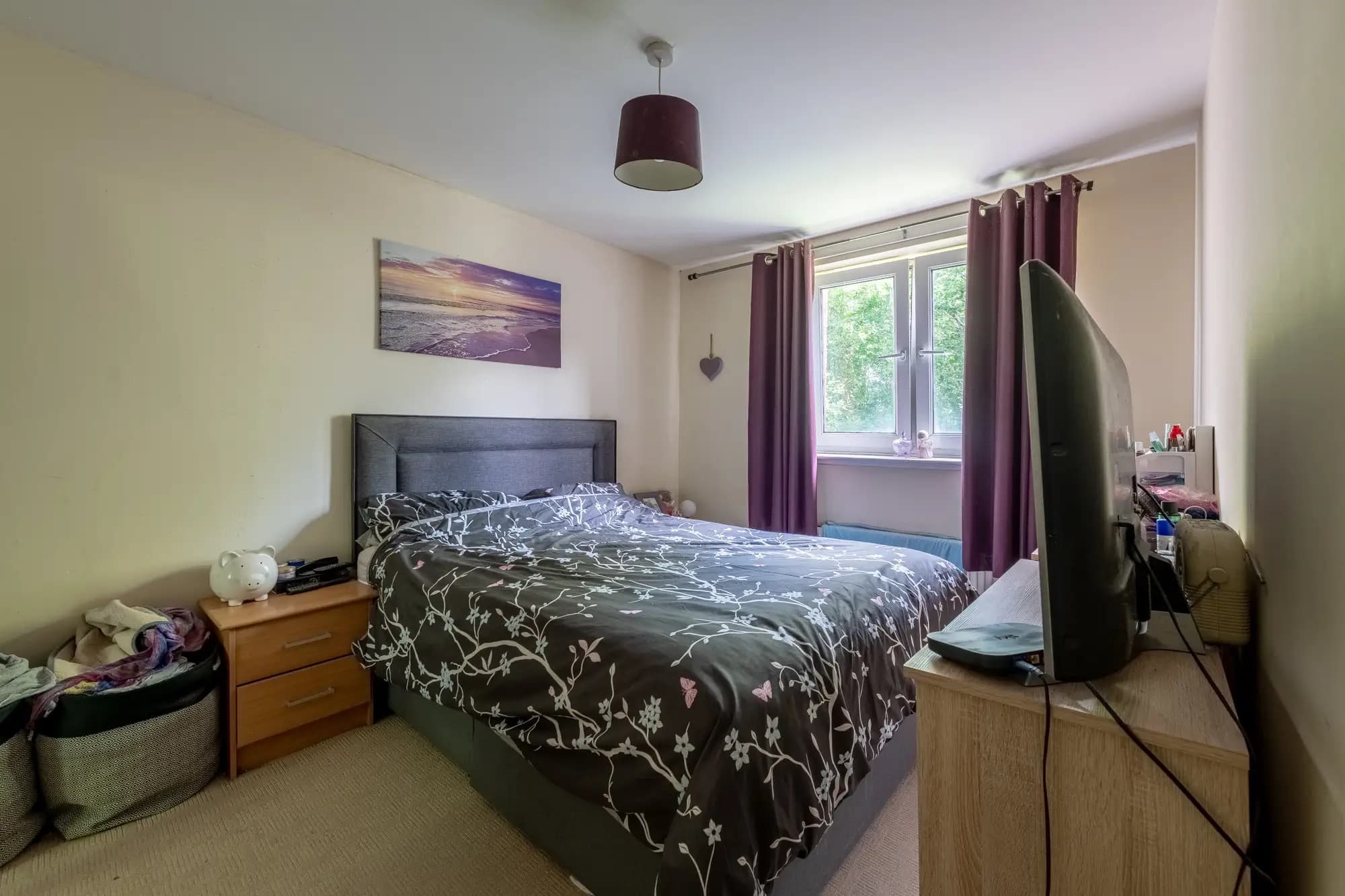 property photo 8 of 16