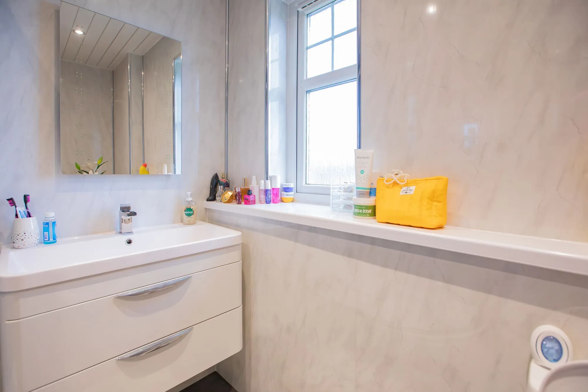 property photo 10 of 20