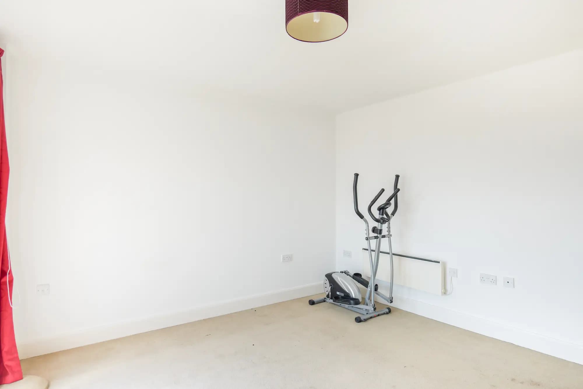 property photo 13 of 30