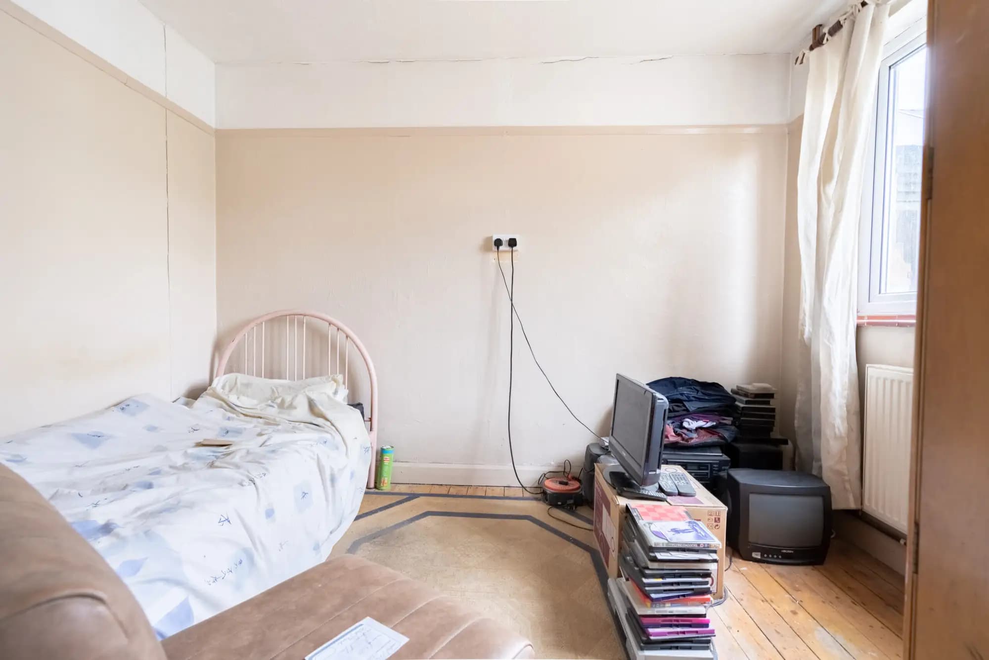 property photo 13 of 20