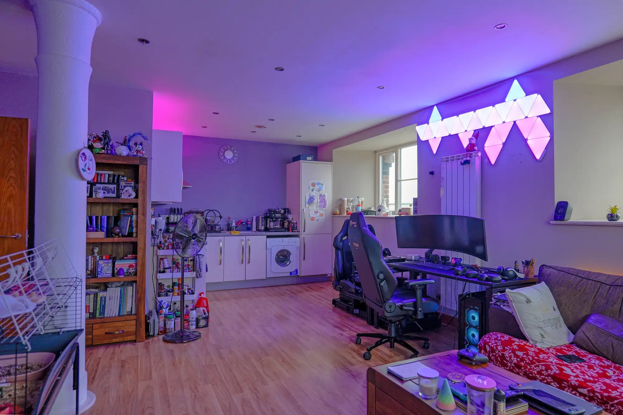 property photo 4 of 14