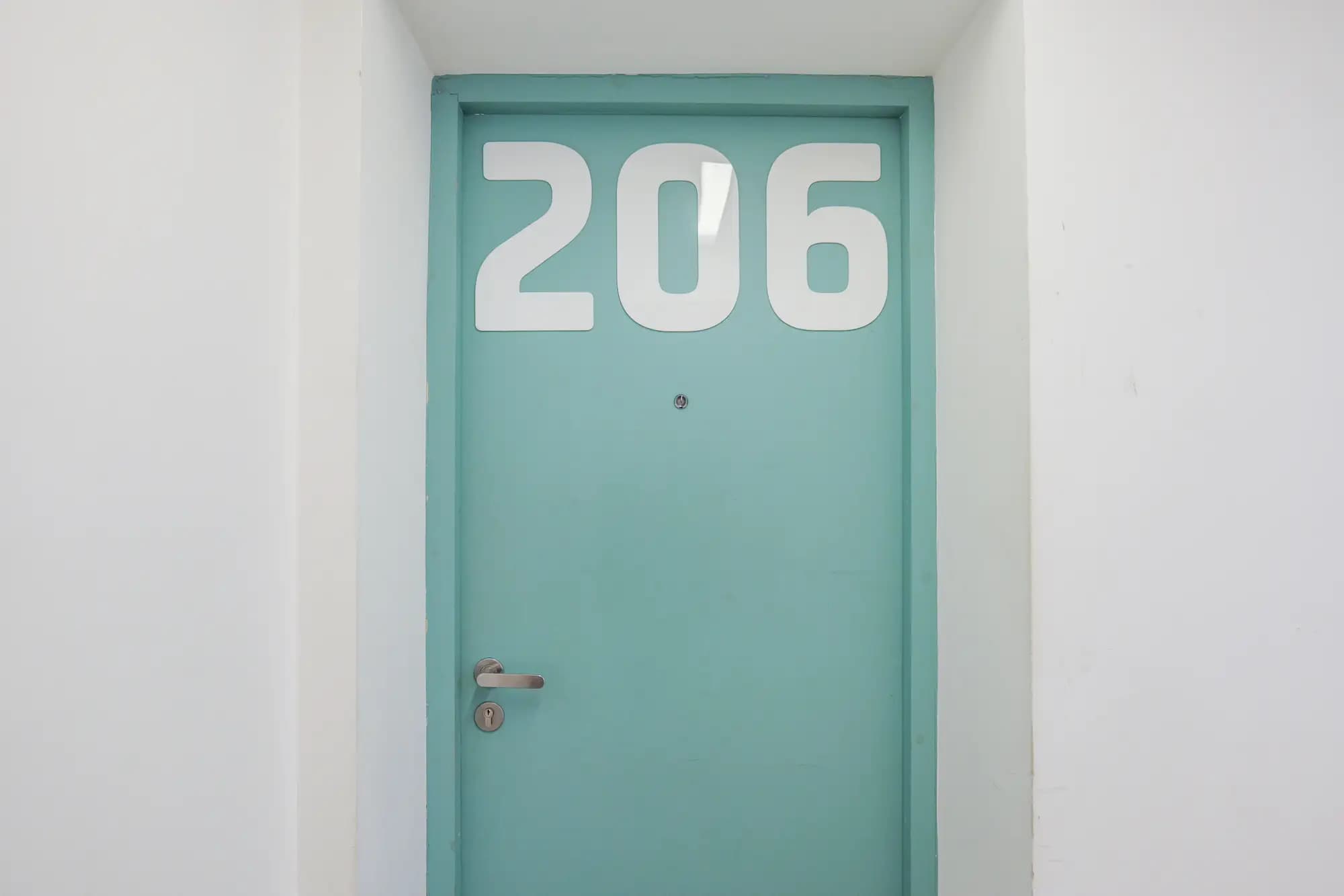 property photo 14 of 21