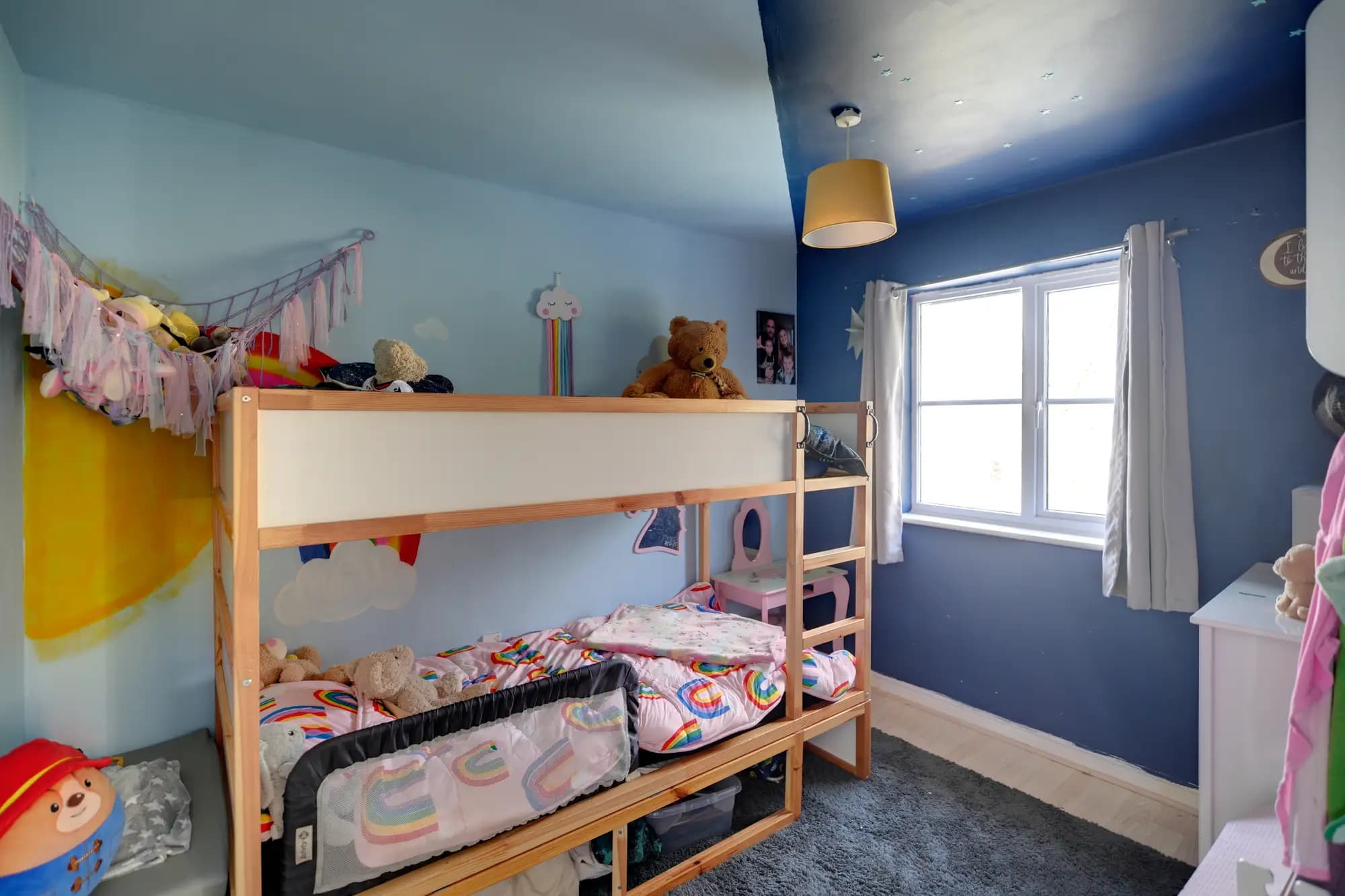 property photo 13 of 21