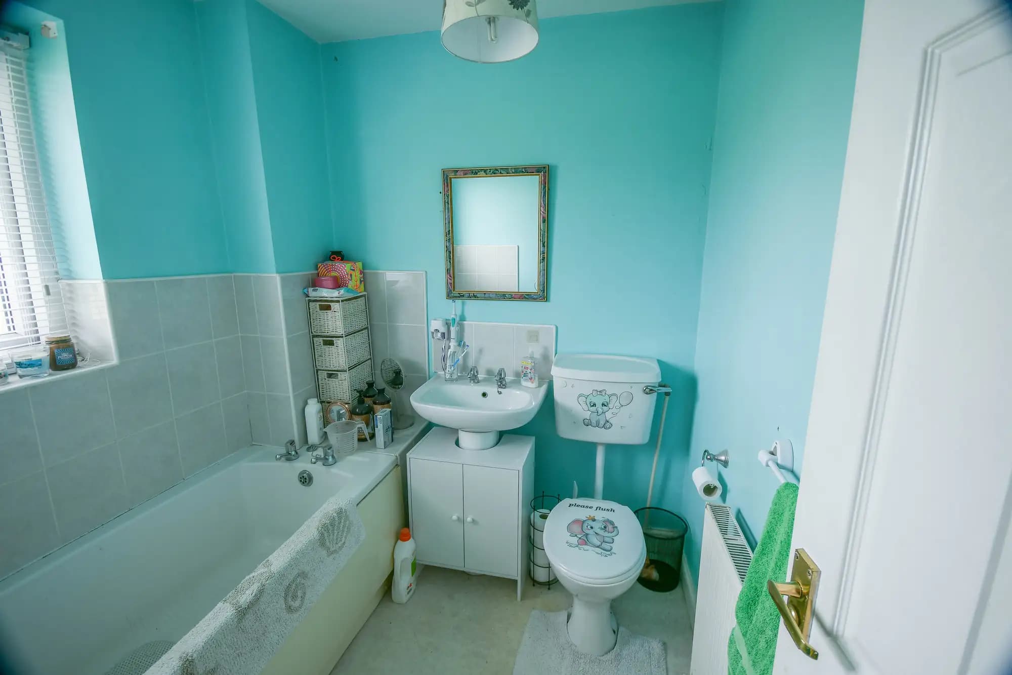 property photo 9 of 22