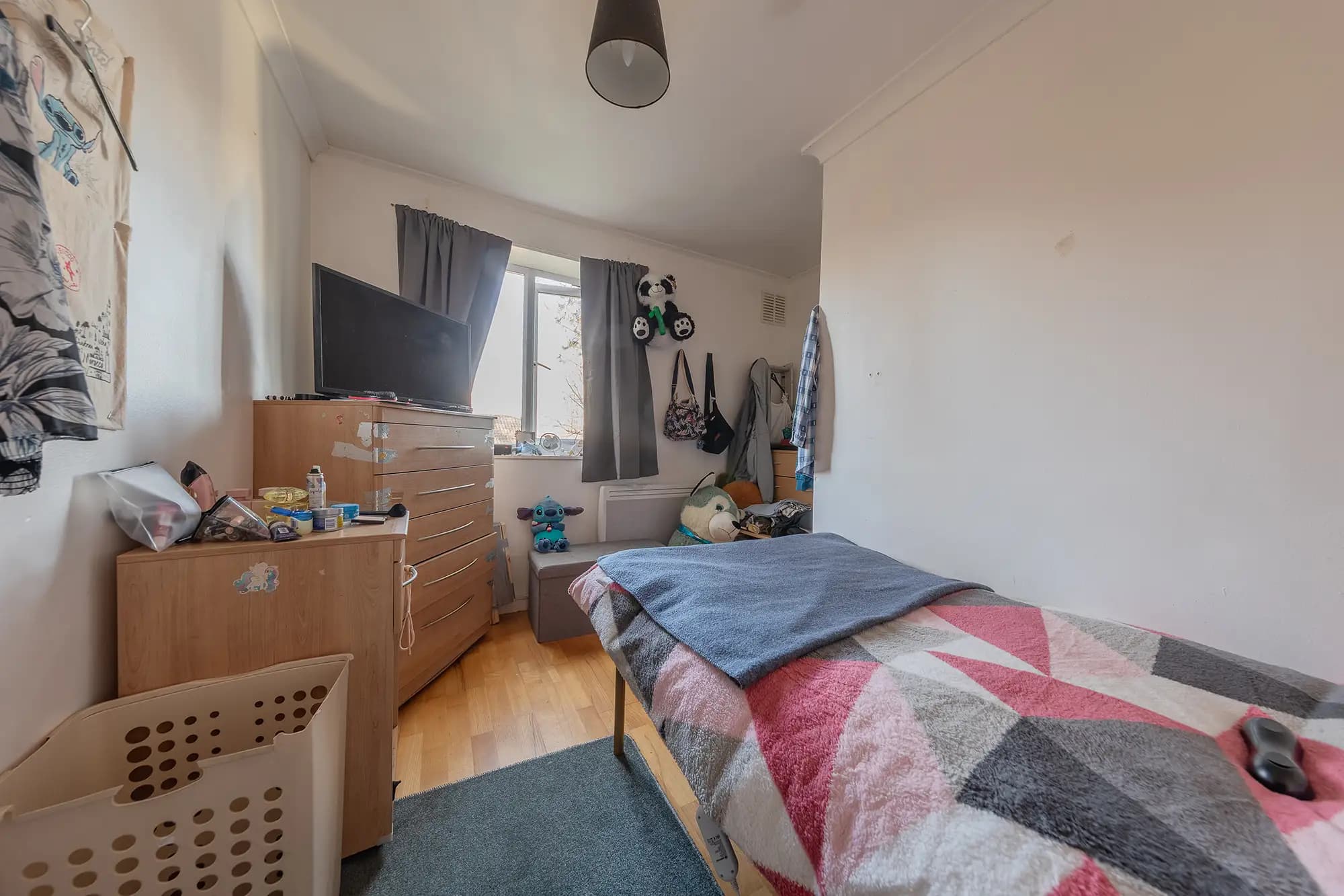 property photo 11 of 22