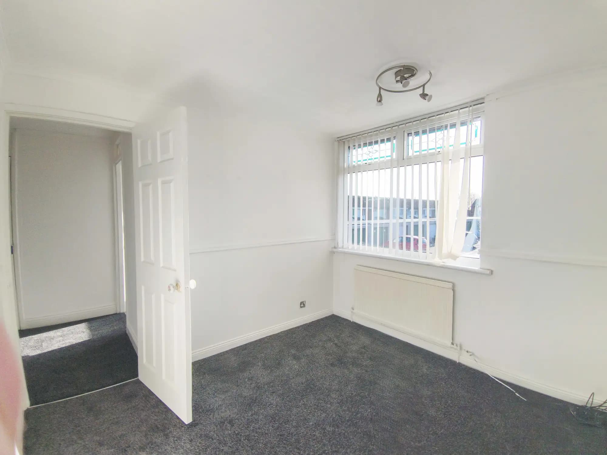 property photo 12 of 15