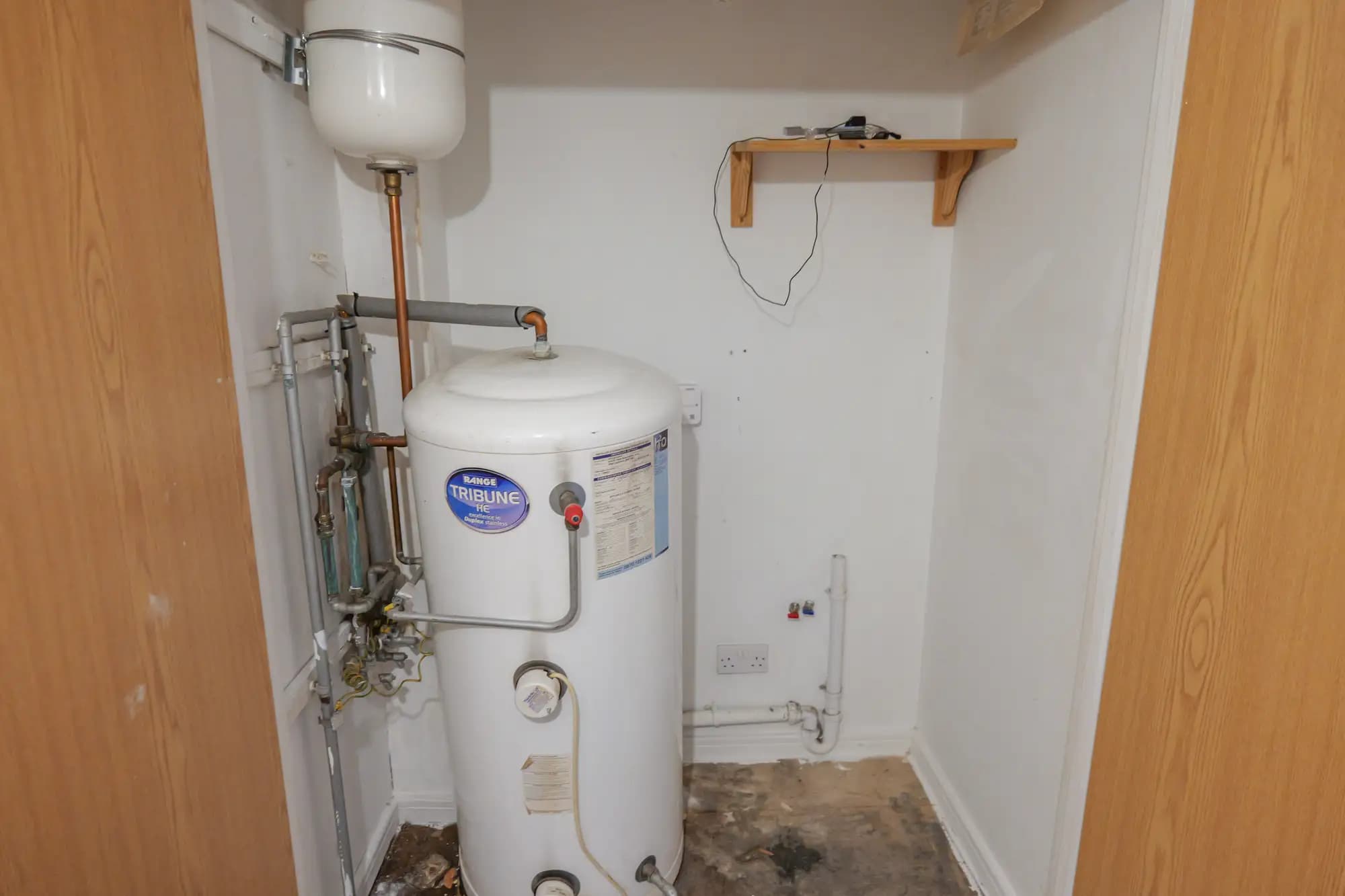 property photo 14 of 24