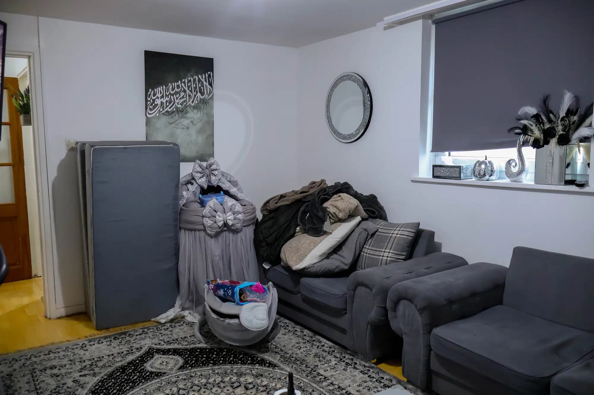 property photo 4 of 16