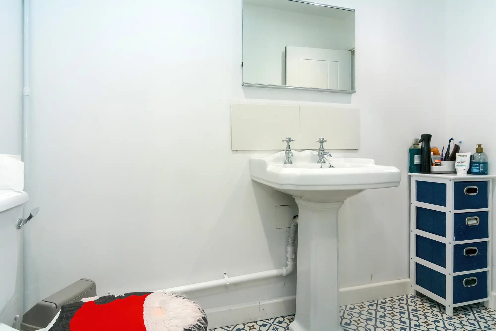 property photo 15 of 38