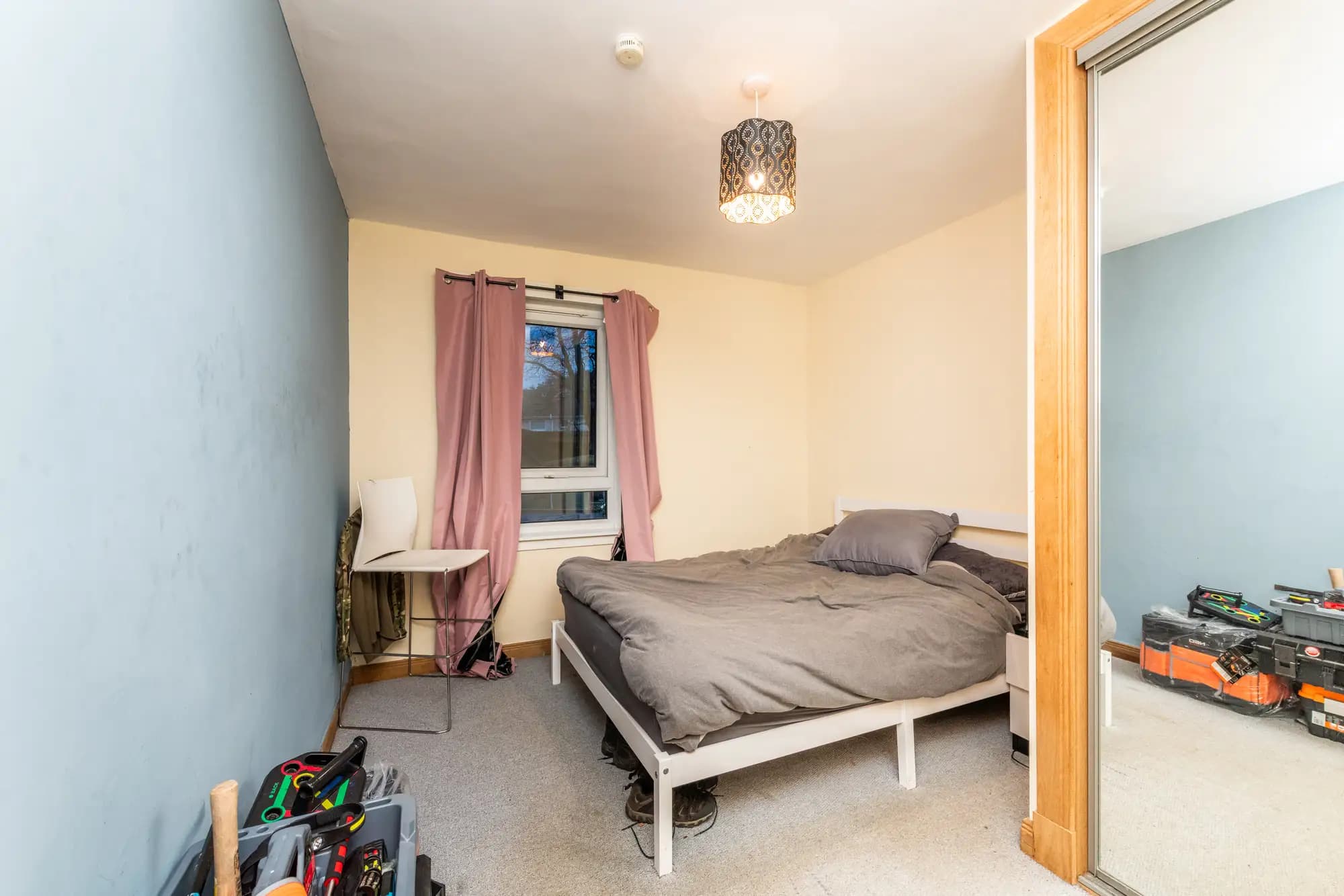 property photo 17 of 34