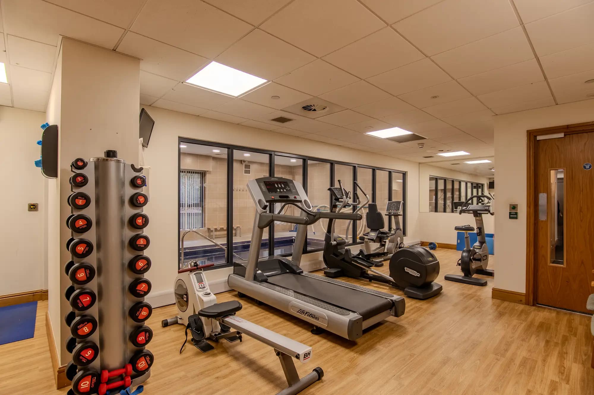 property photo 14 of 24