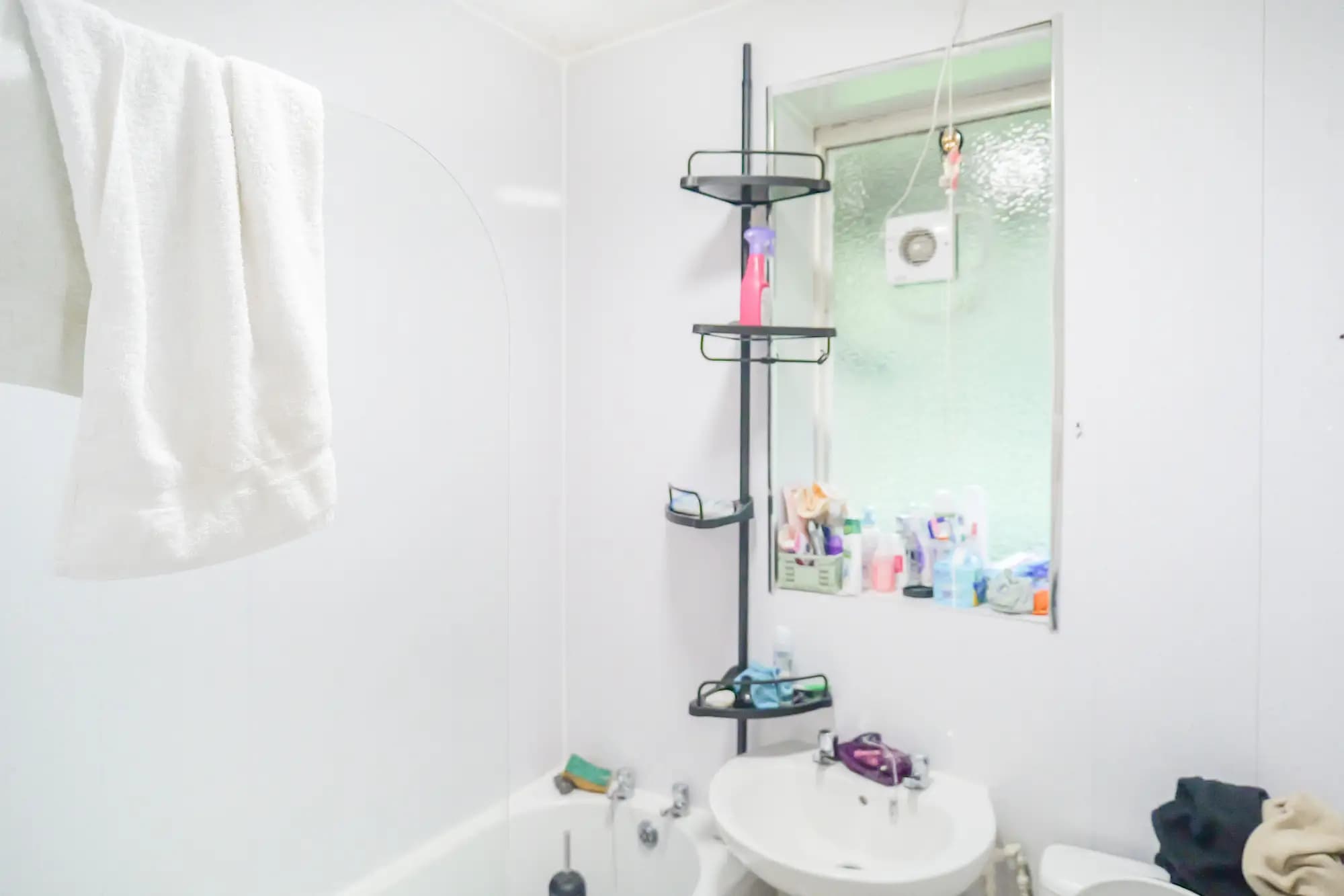 property photo 9 of 19