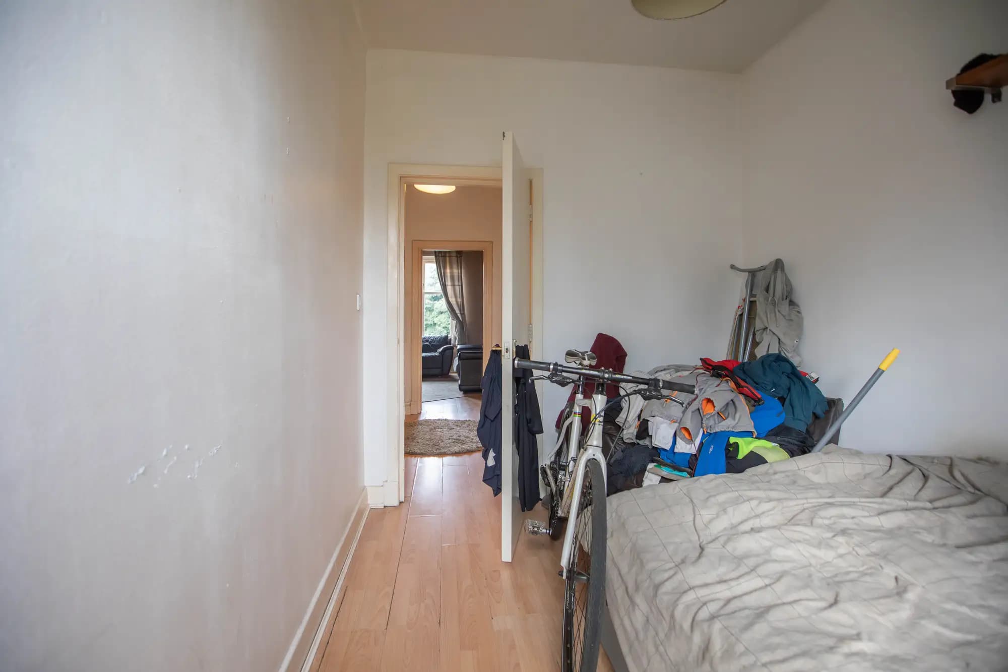 property photo 9 of 13