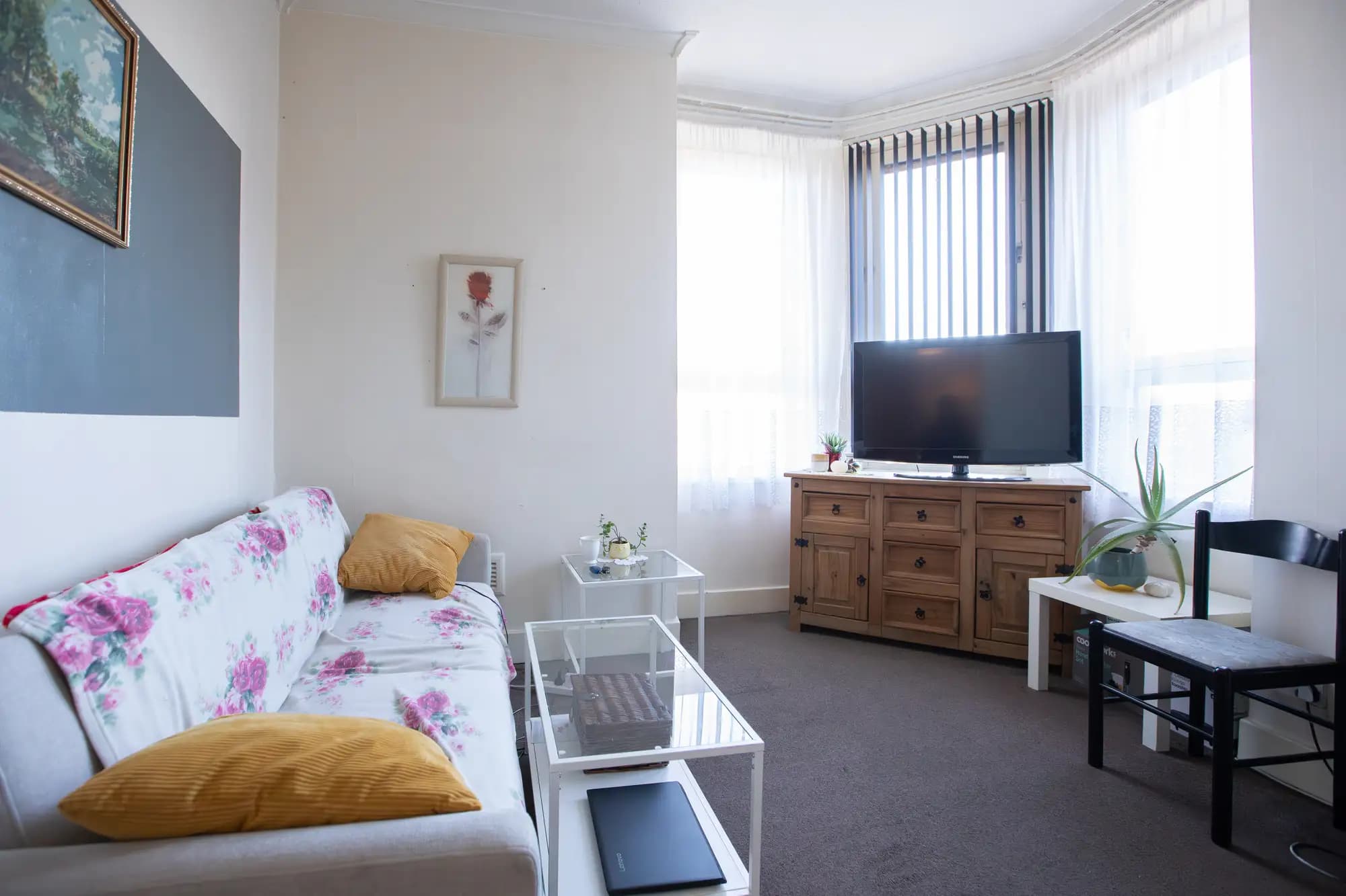 property photo 3 of 30