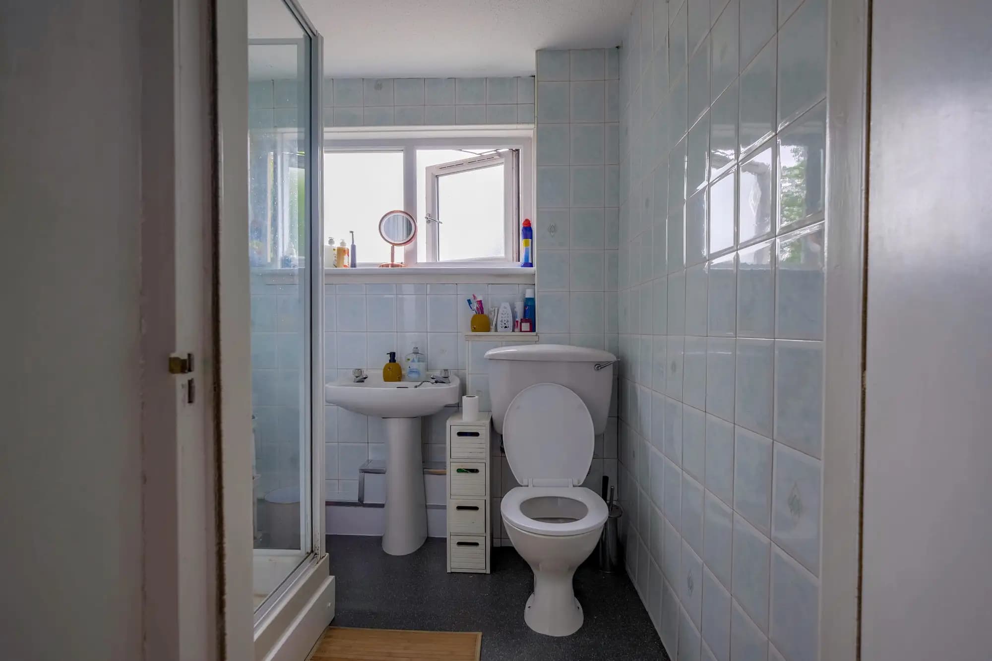 property photo 14 of 30