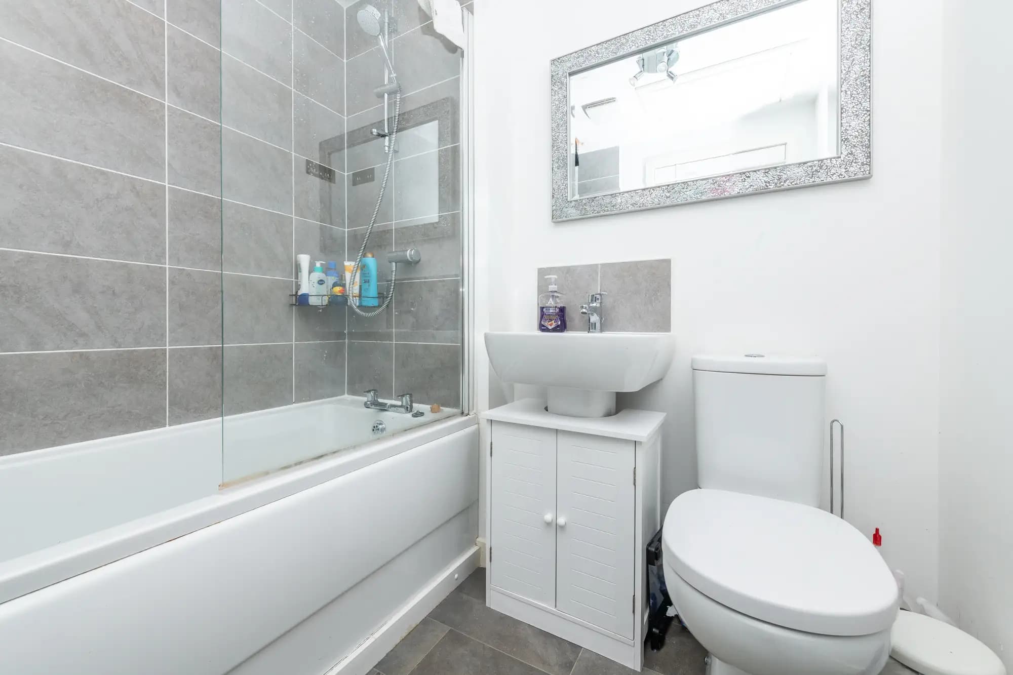 property photo 17 of 37