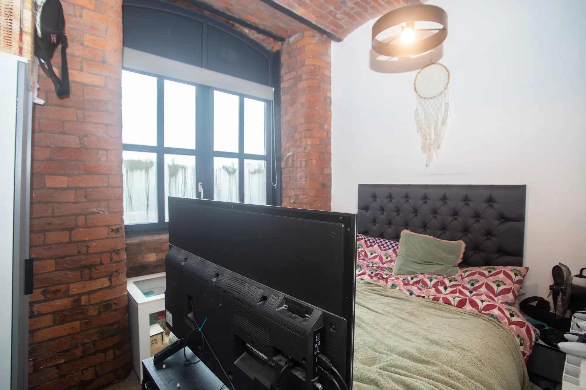 property photo 11 of 15