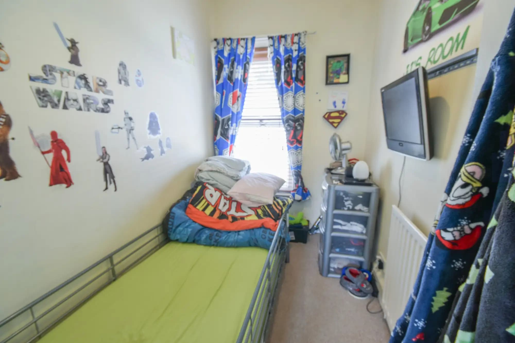 property photo 11 of 20