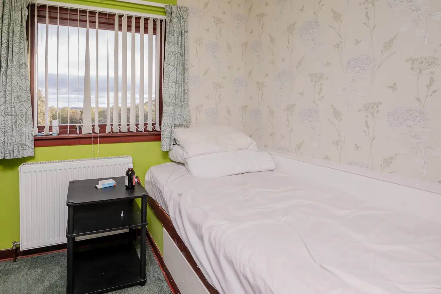 property photo 27 of 30