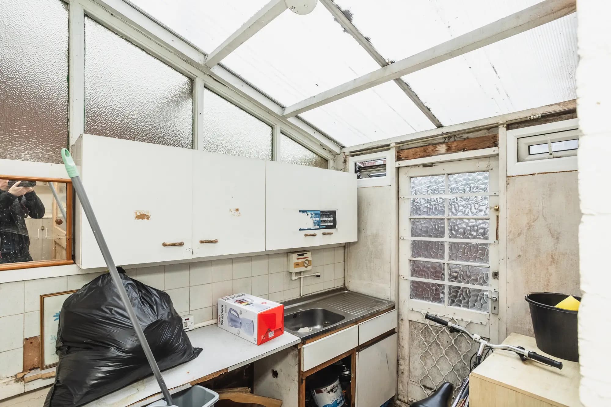 property photo 9 of 30