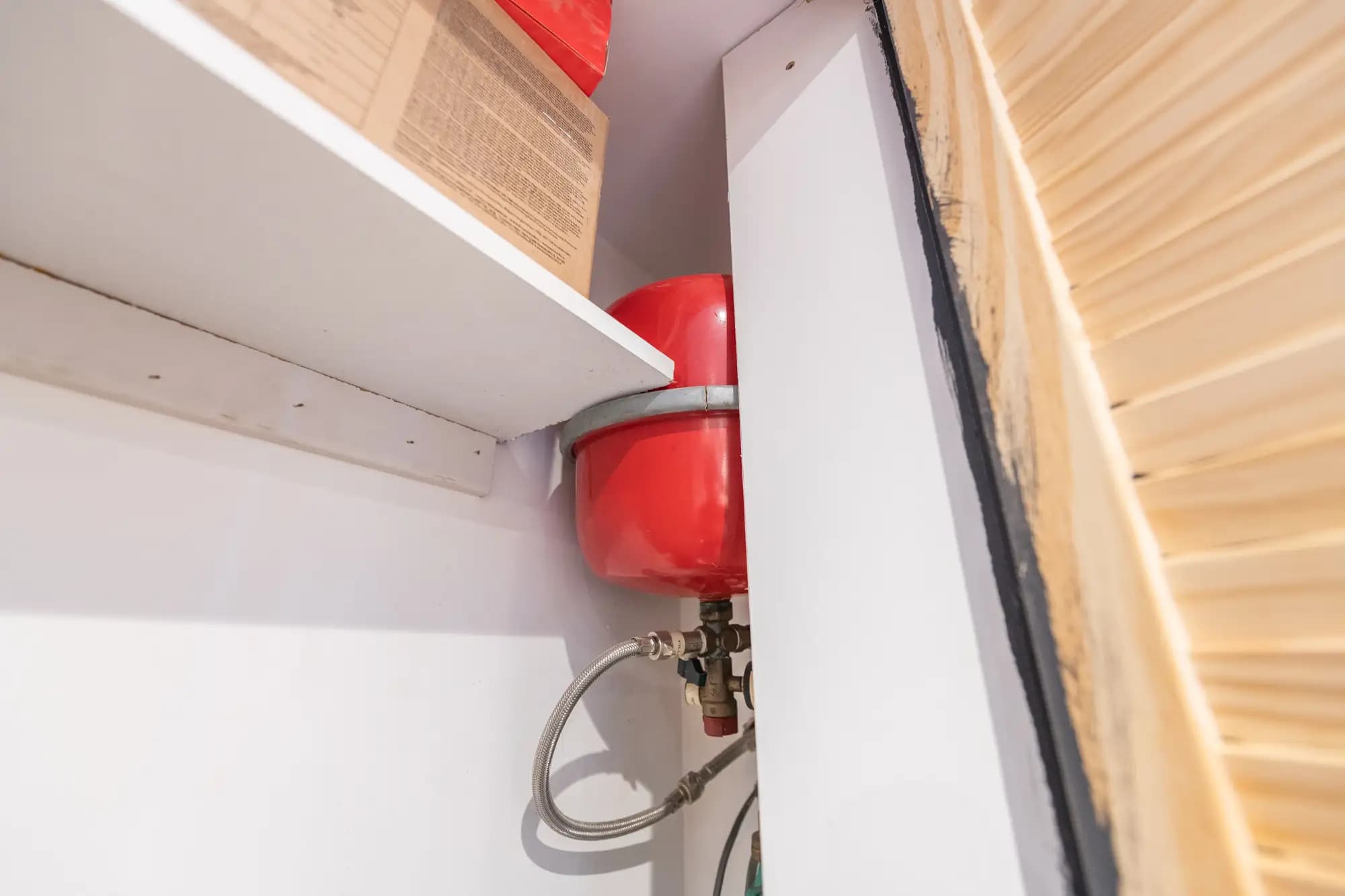 property photo 11 of 15