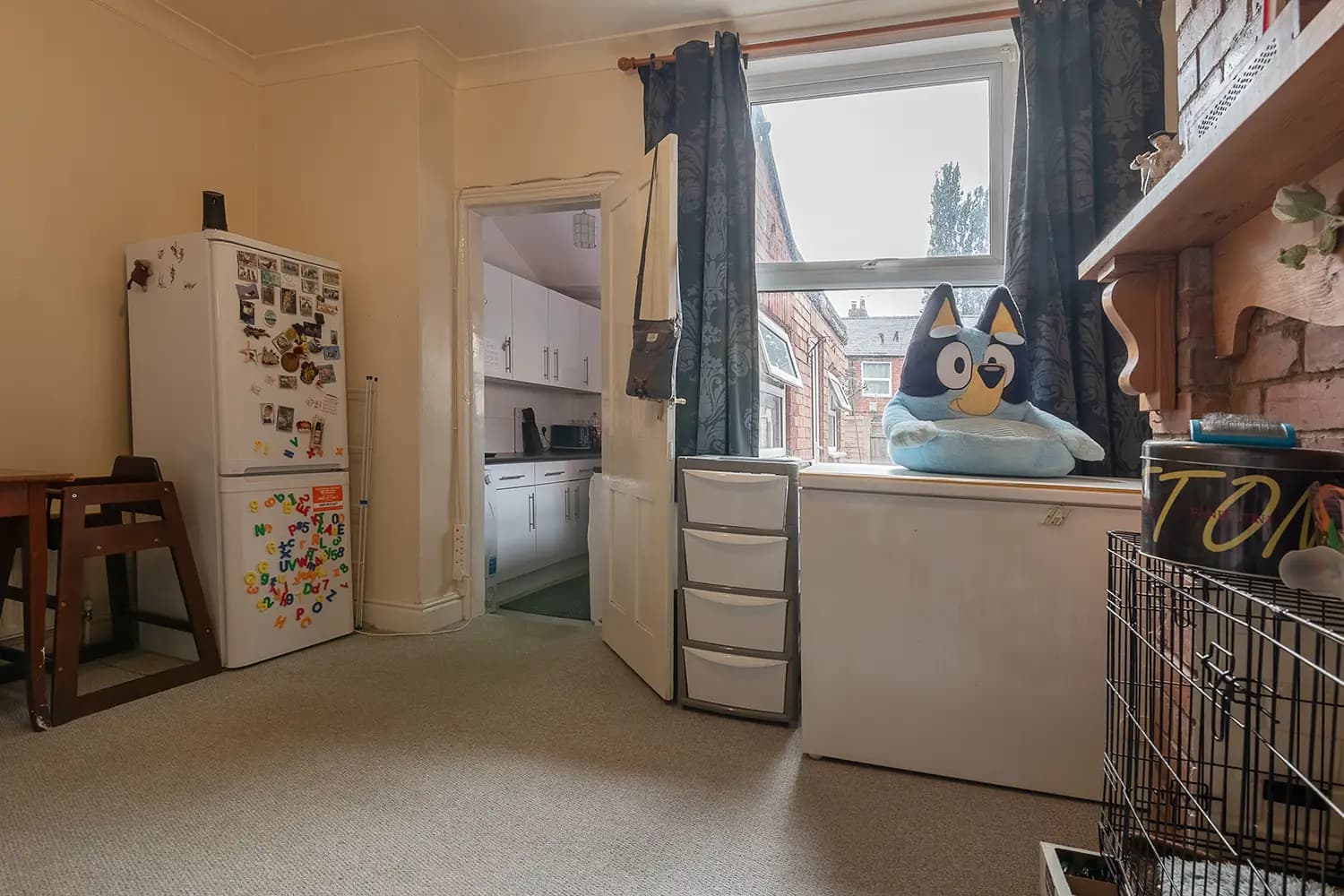 property photo 20 of 25