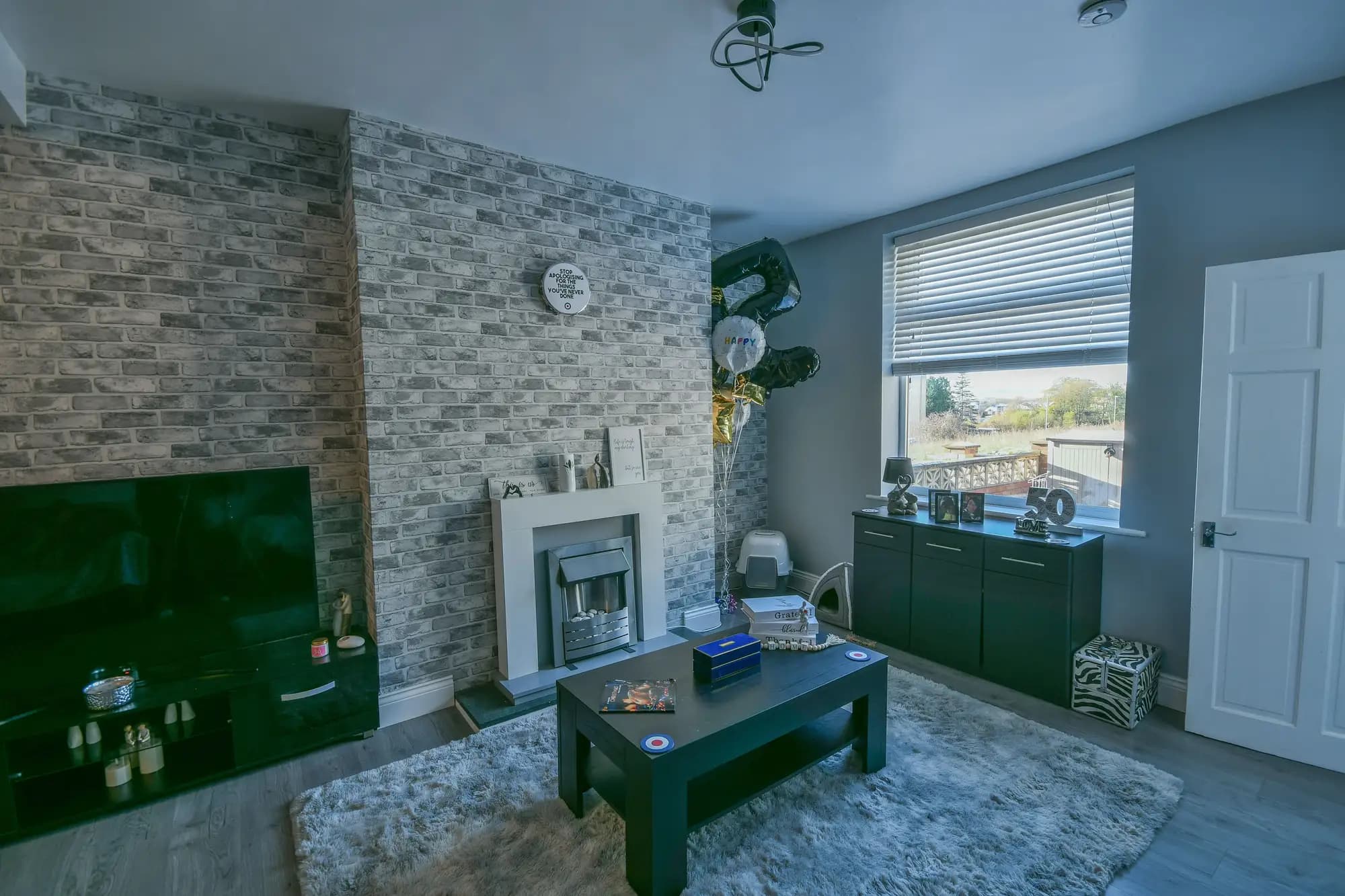 property photo 14 of 17