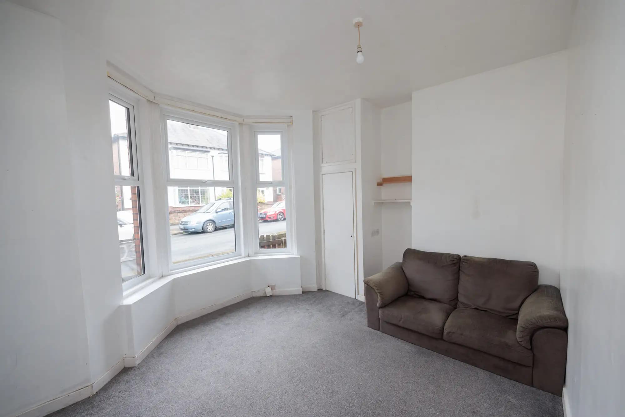 property photo 6 of 50