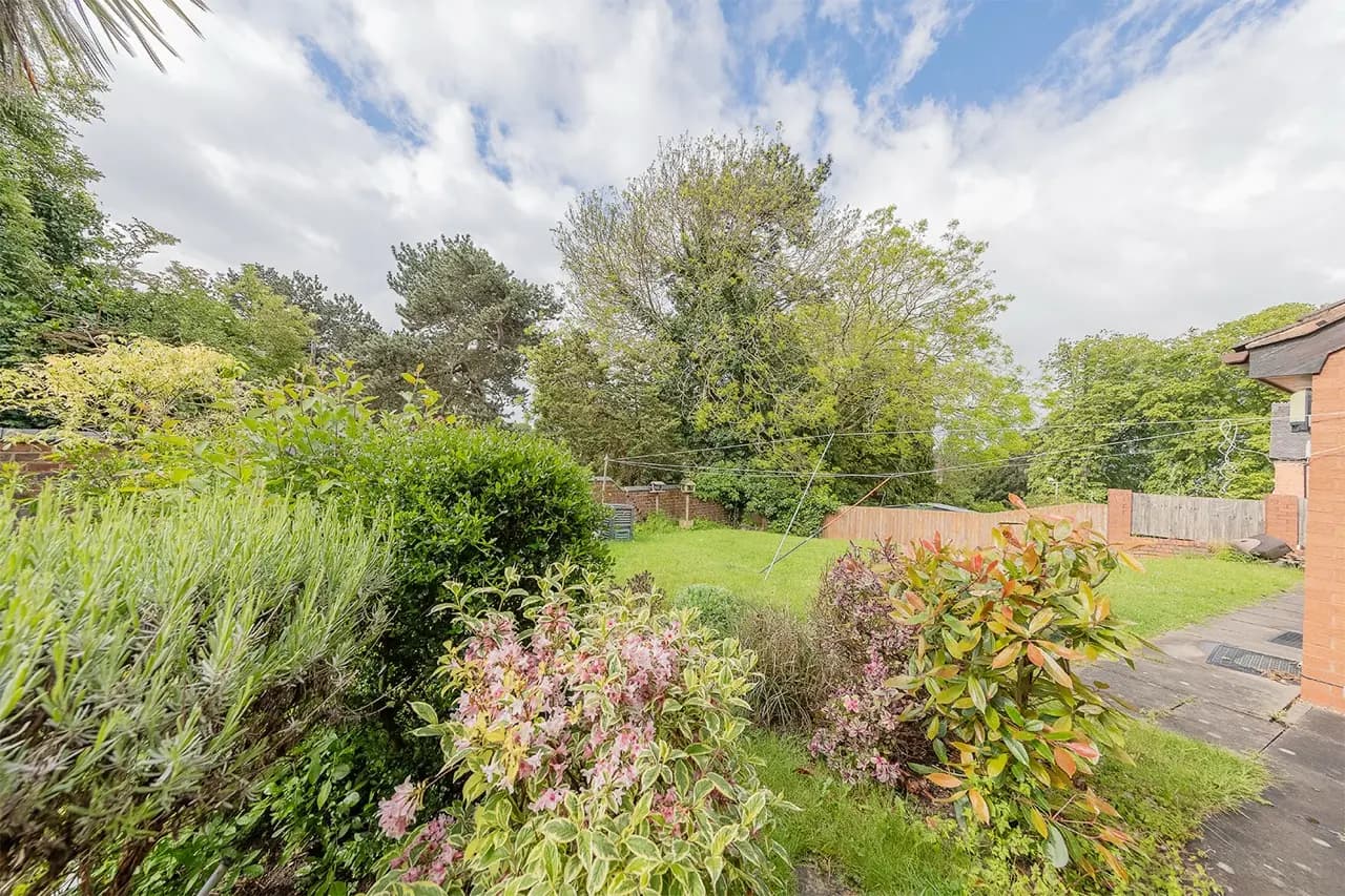 property photo 18 of 18