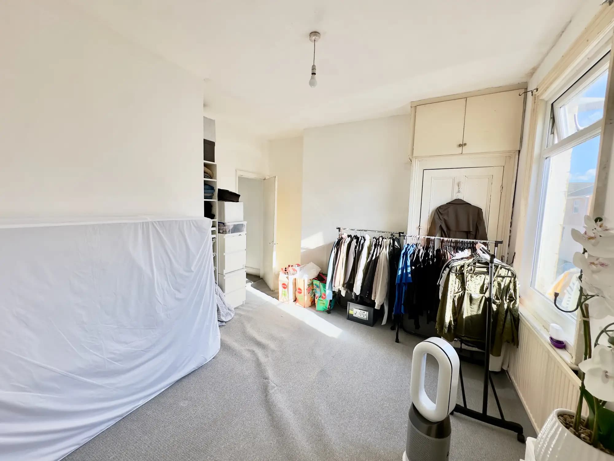 property photo 9 of 23
