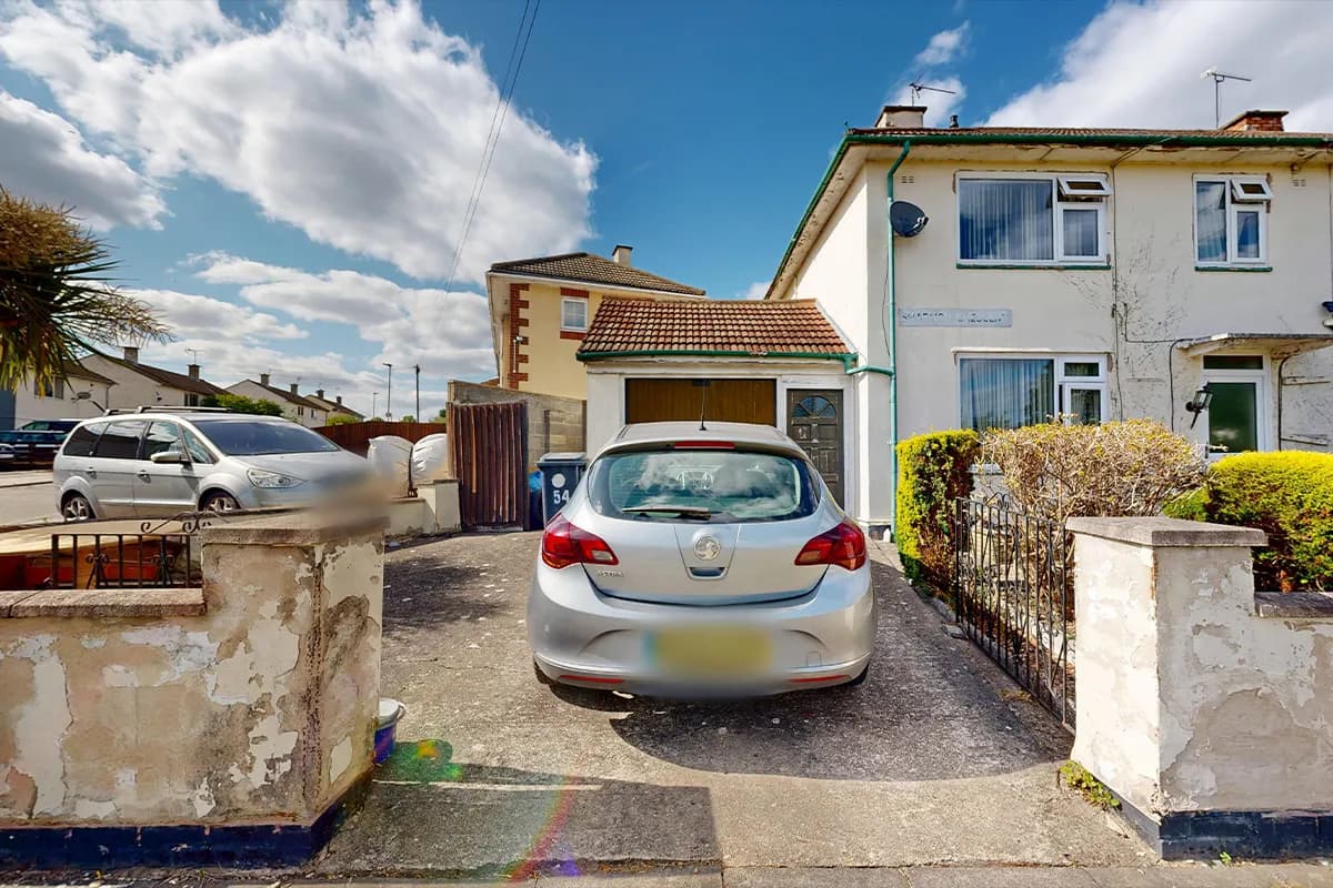 property photo 28 of 38