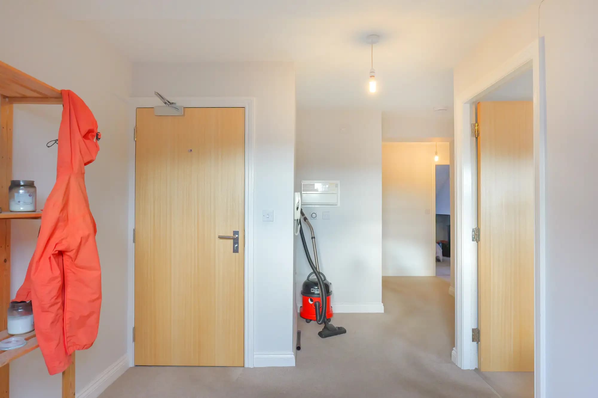 property photo 16 of 28