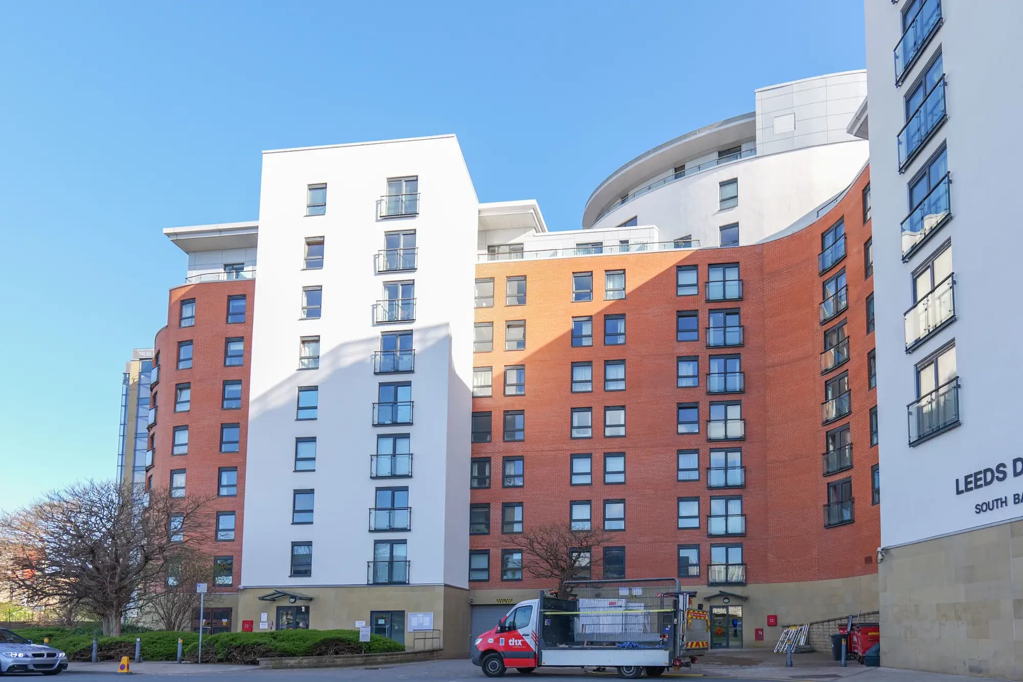 property photo 13 of 16