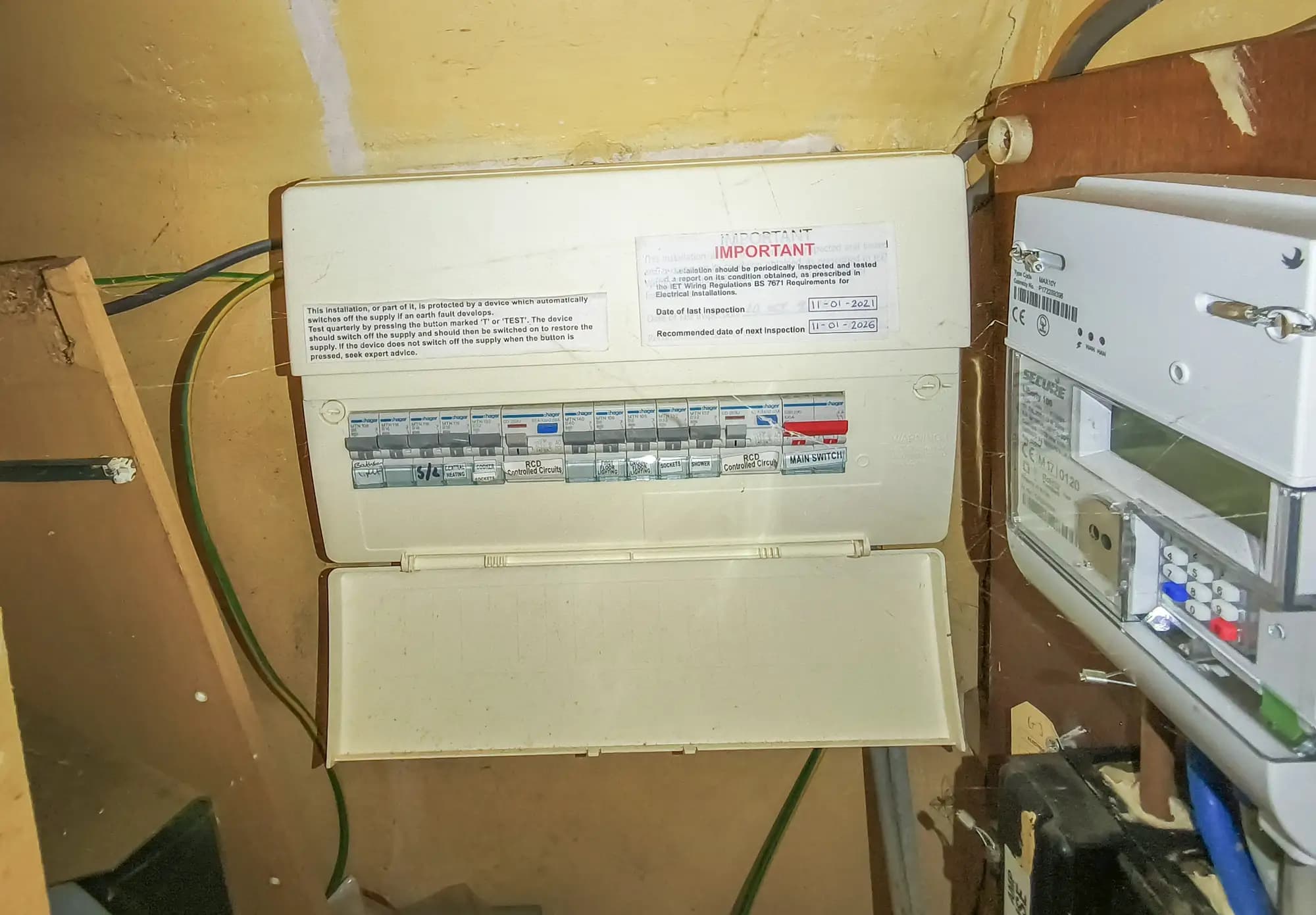 property photo 17 of 20