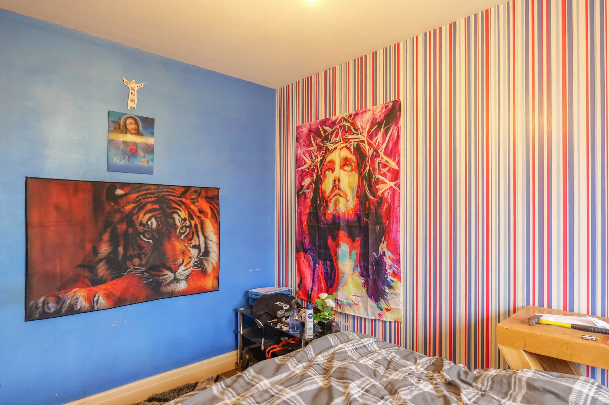 property photo 15 of 25