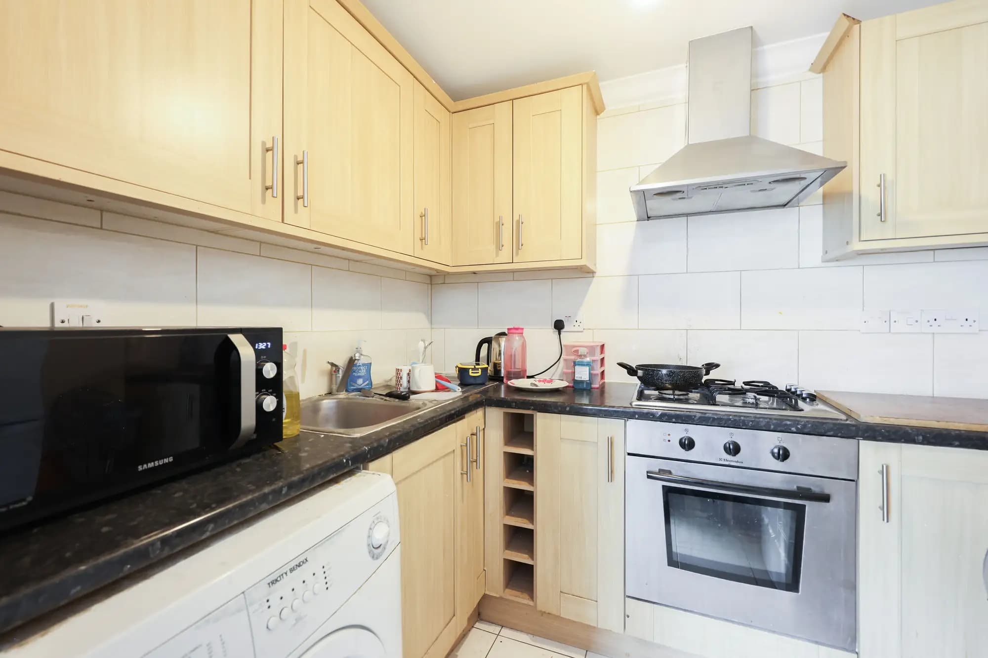 property photo 6 of 36