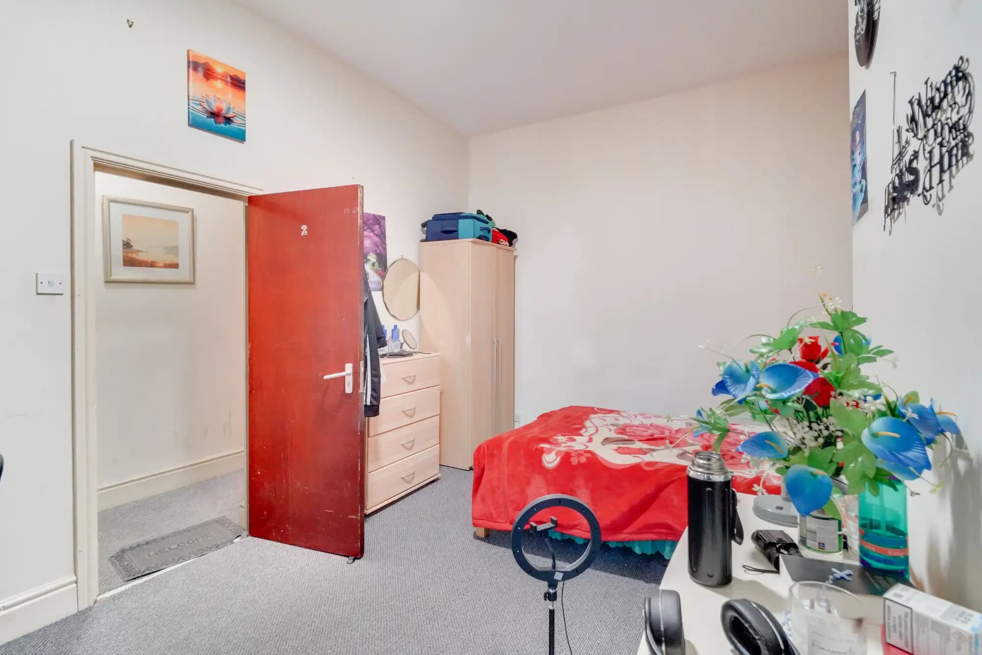 property photo 14 of 19