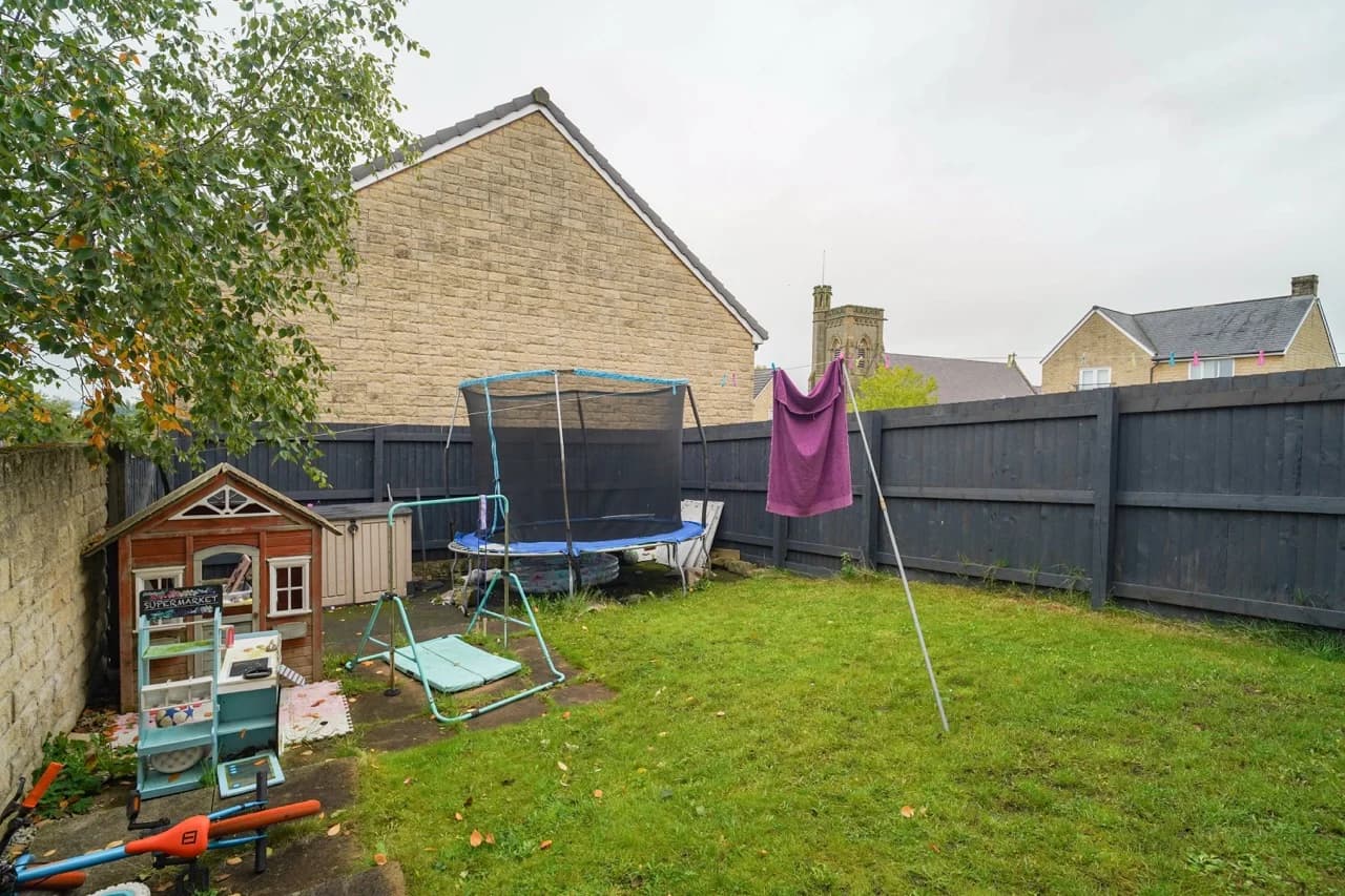 property photo 25 of 25
