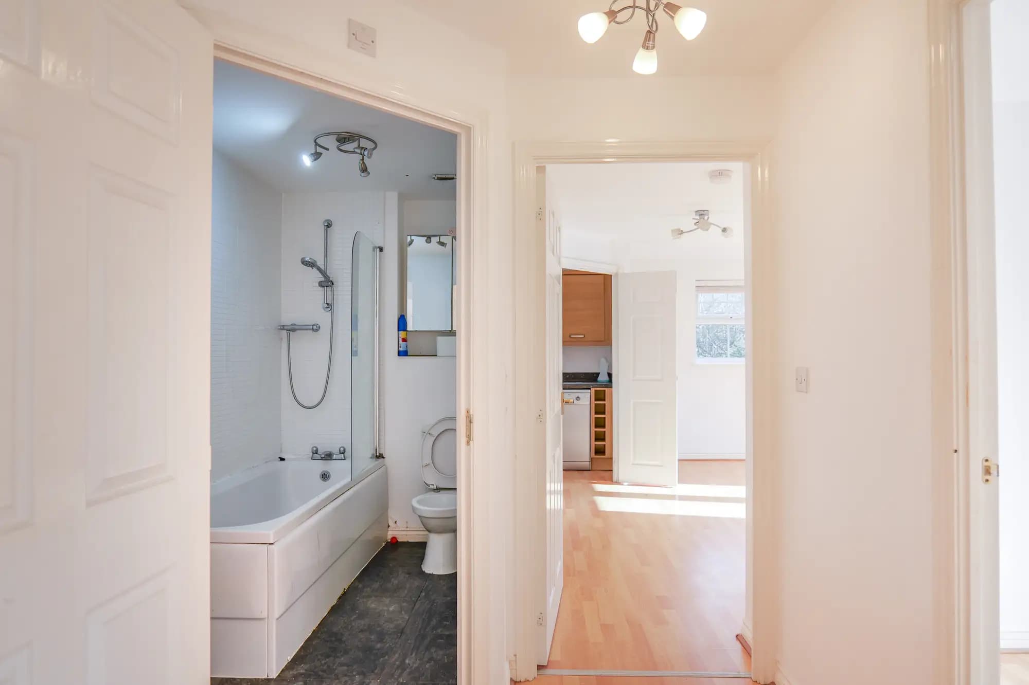 property photo 10 of 24