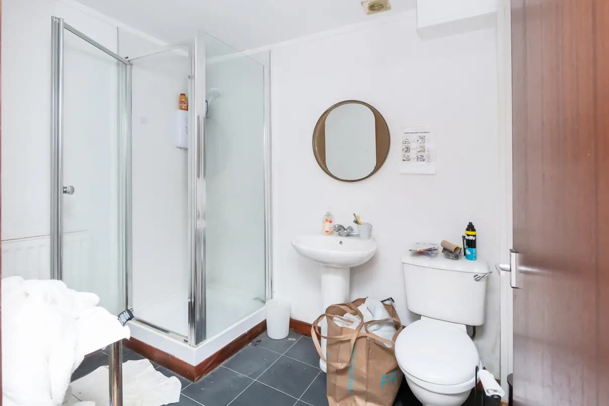 property photo 12 of 39