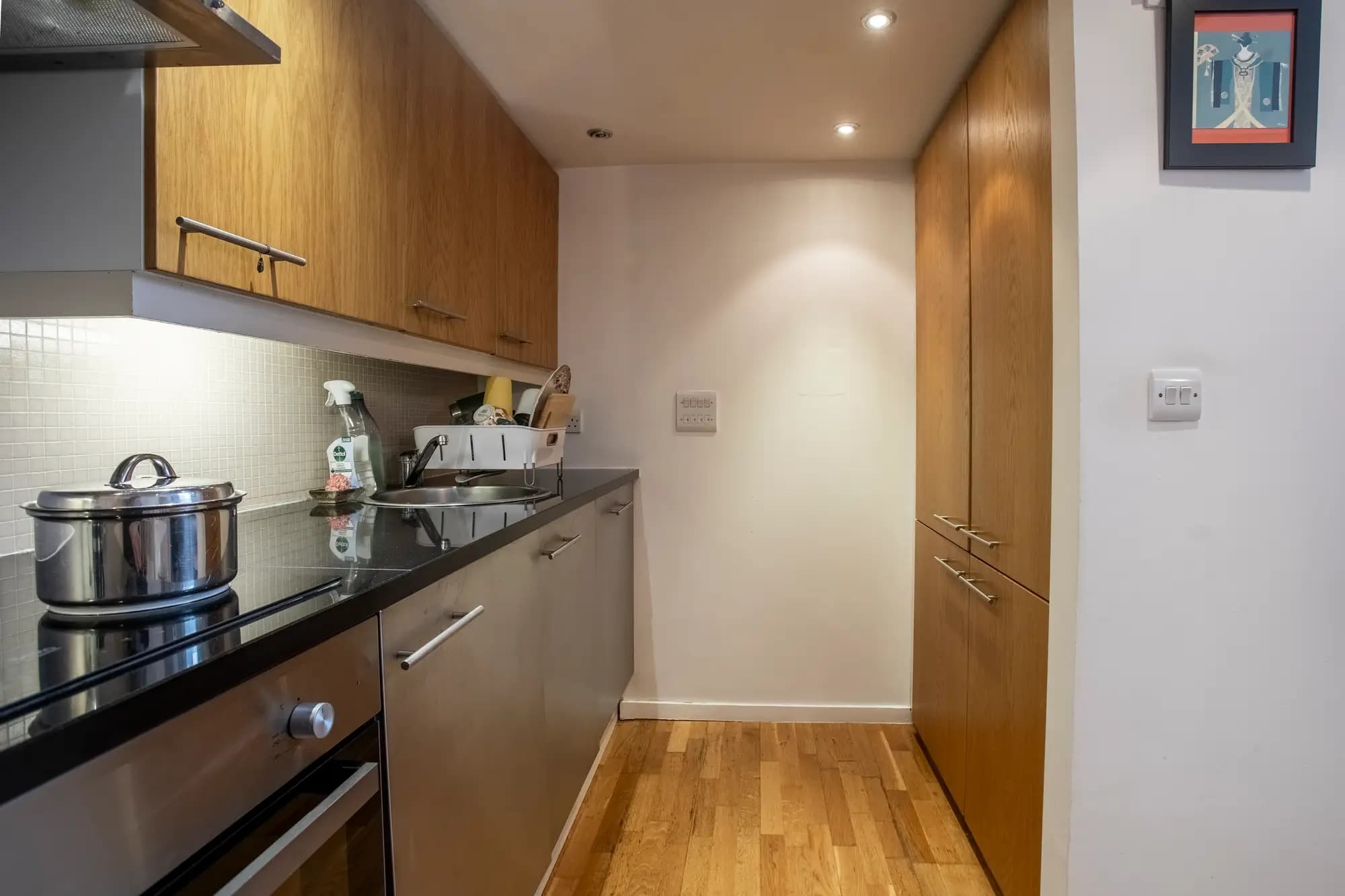 property photo 6 of 17