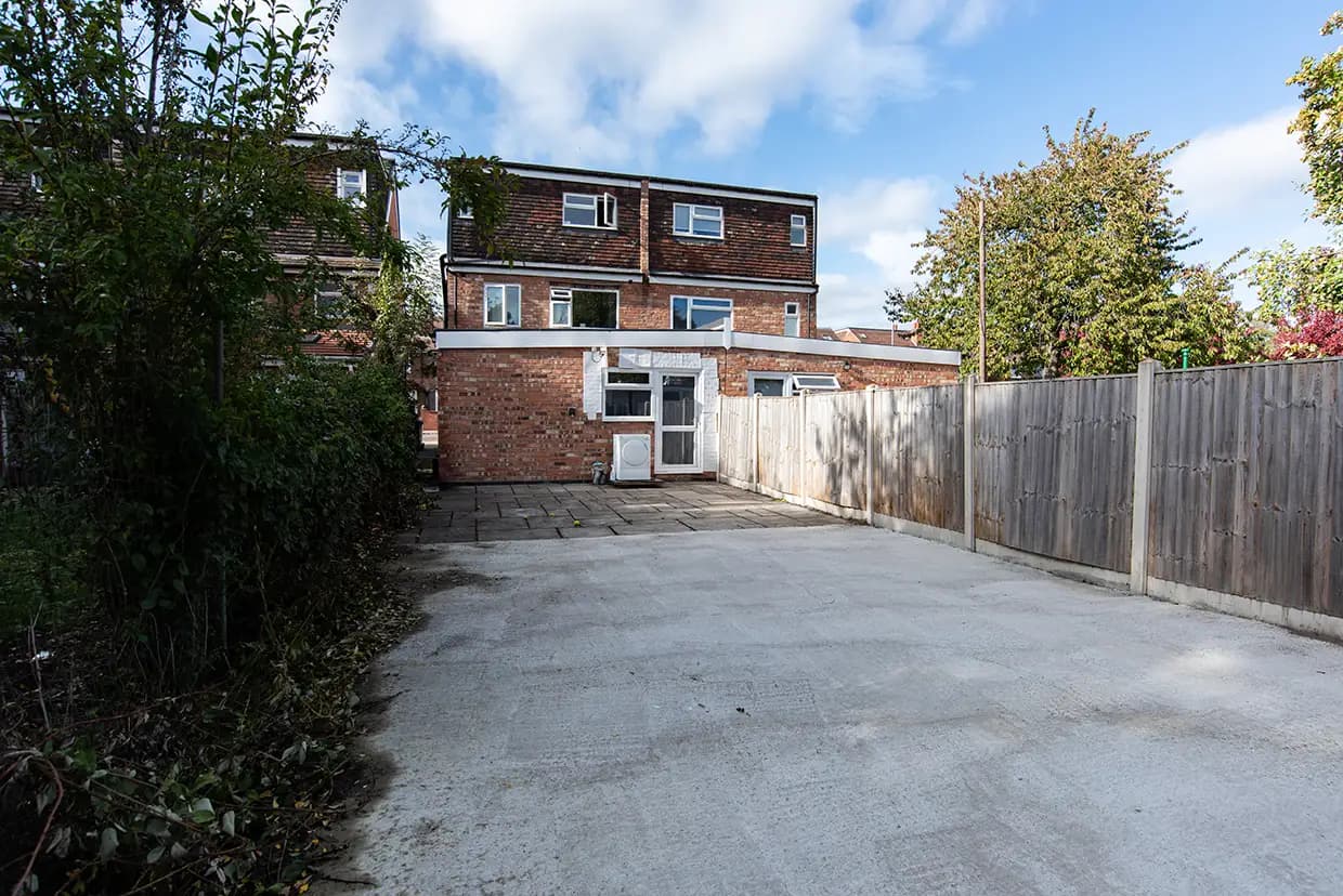 property photo 35 of 37