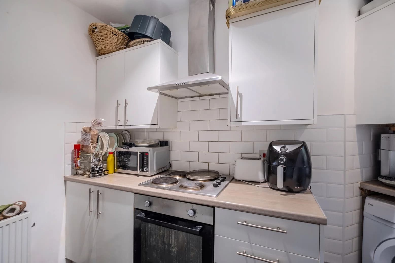 property photo 10 of 28