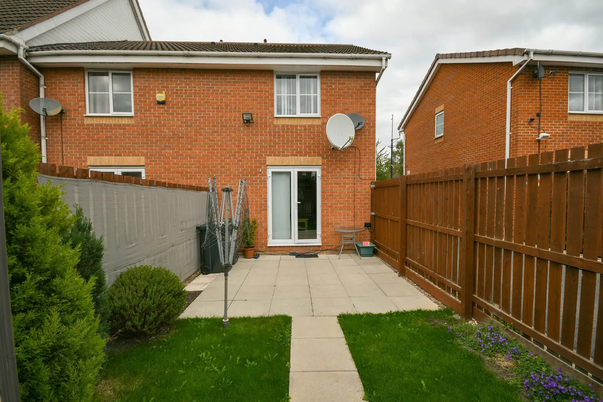 property photo 20 of 23