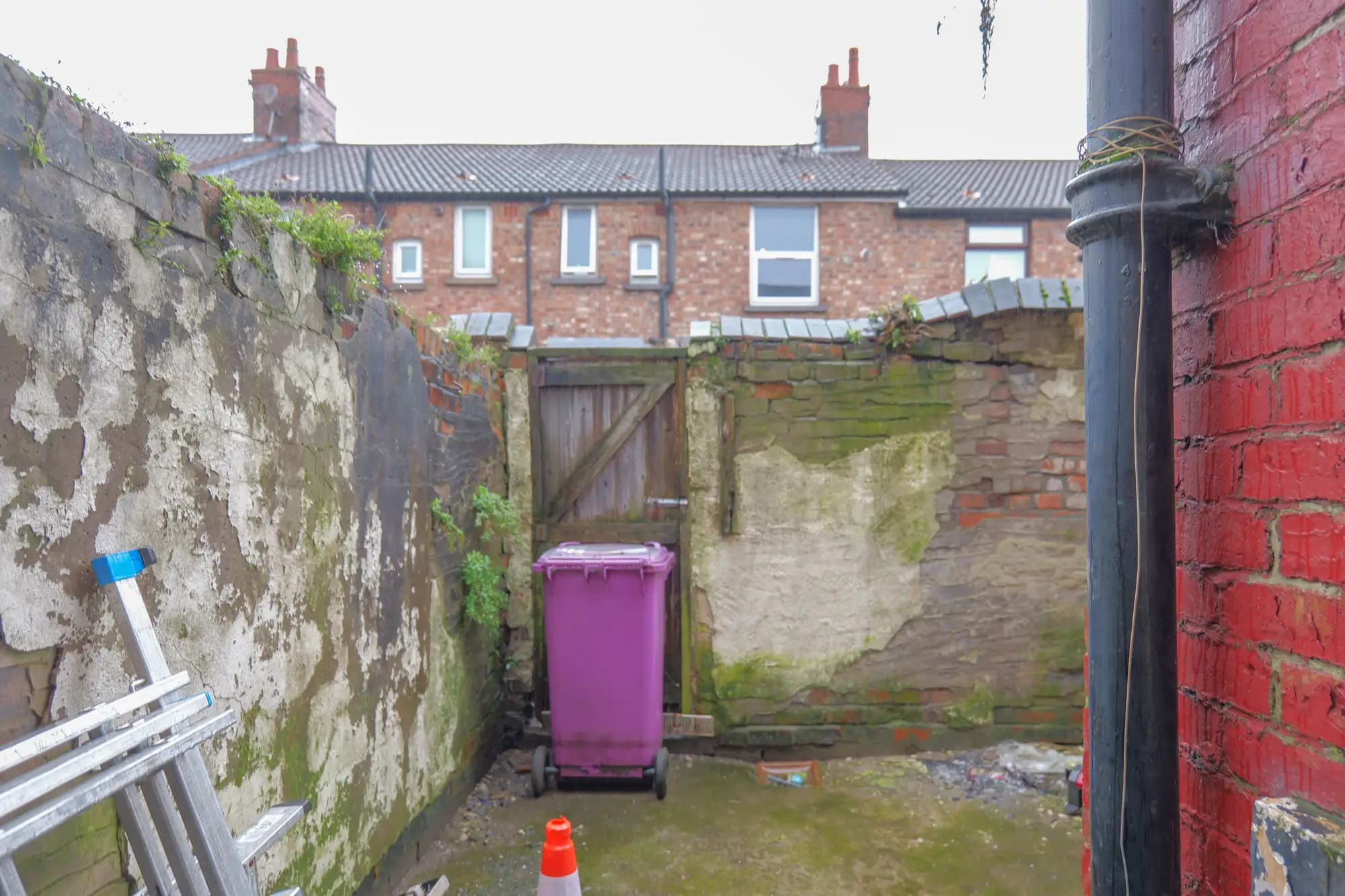 property photo 16 of 20