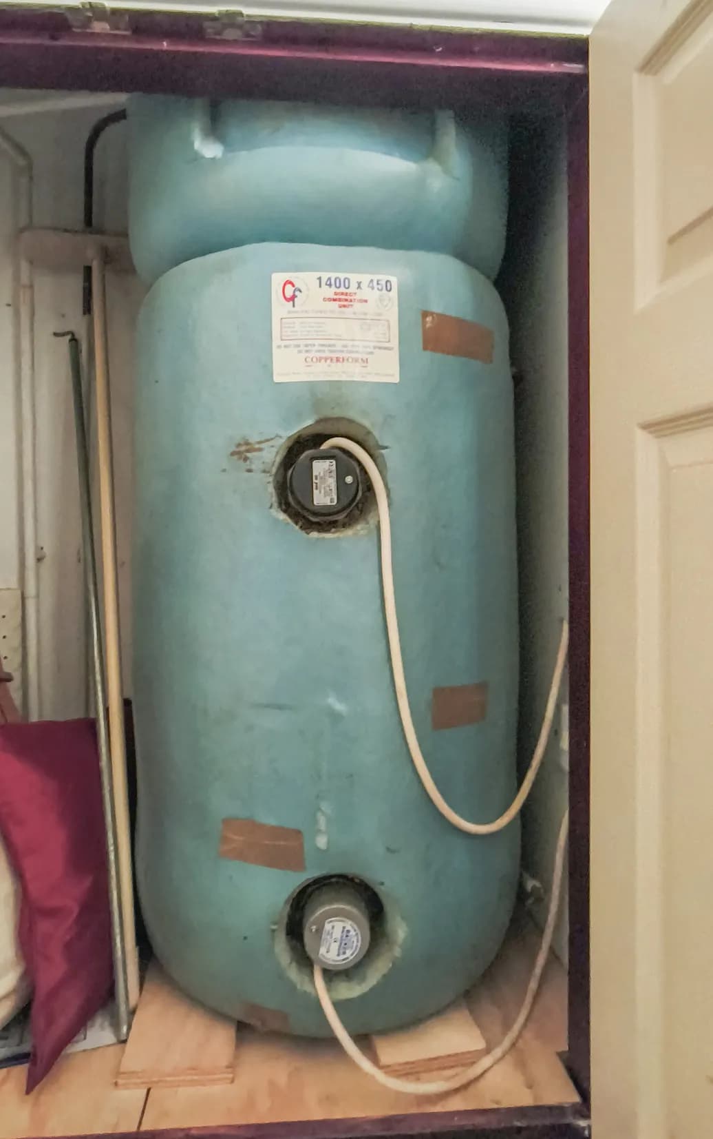 property photo 11 of 15