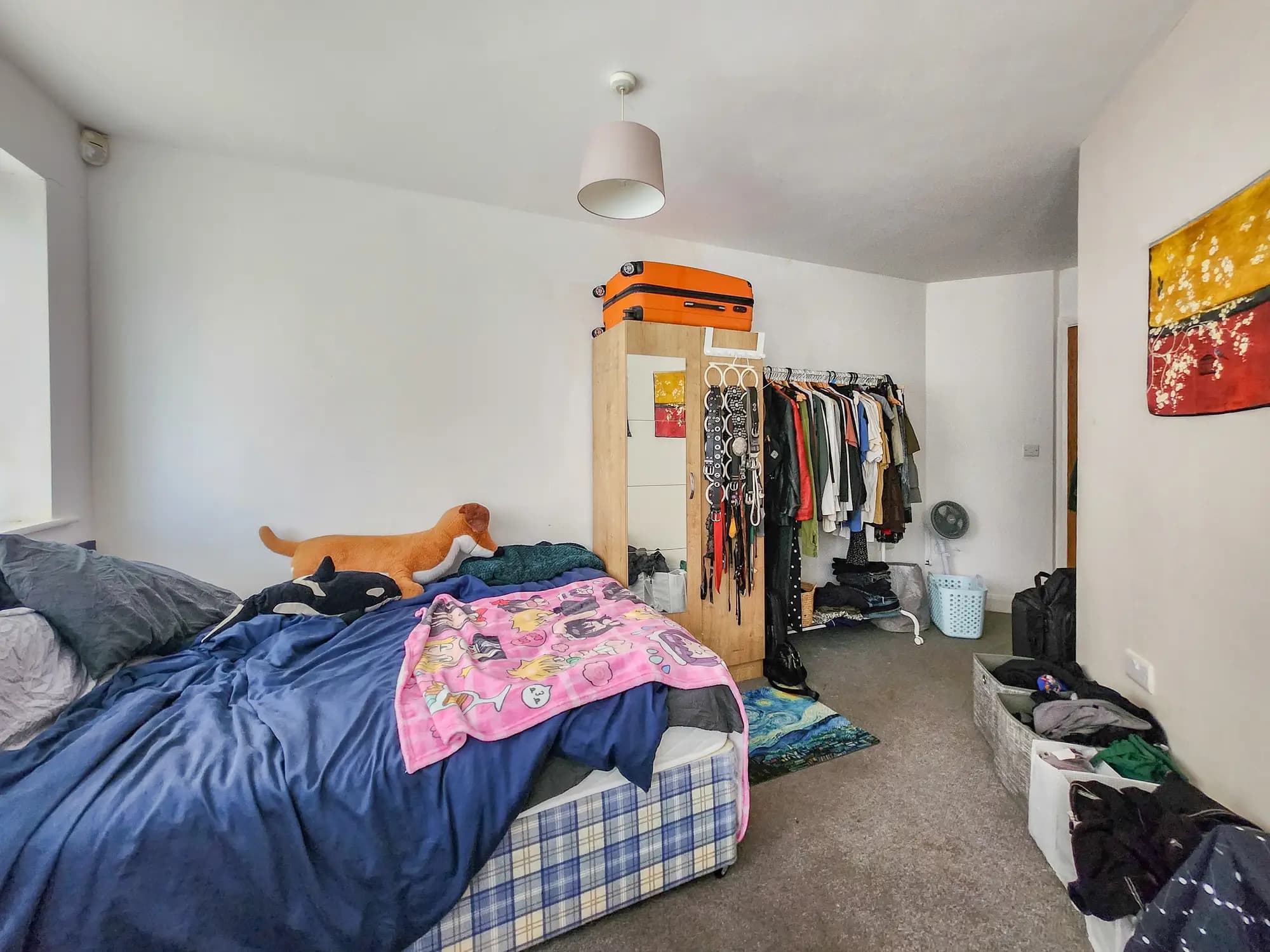 property photo 11 of 18